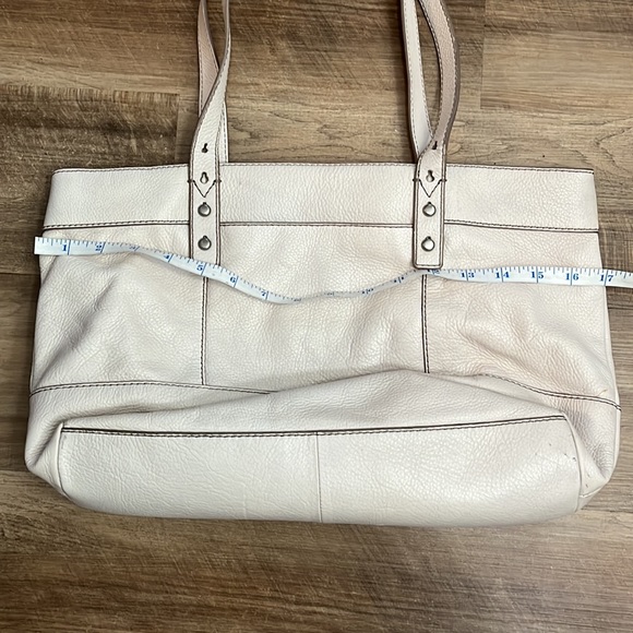 FOSSIL cowhide leather pebble off white Womens shoulder bag purse tote - Picture 7 of 7